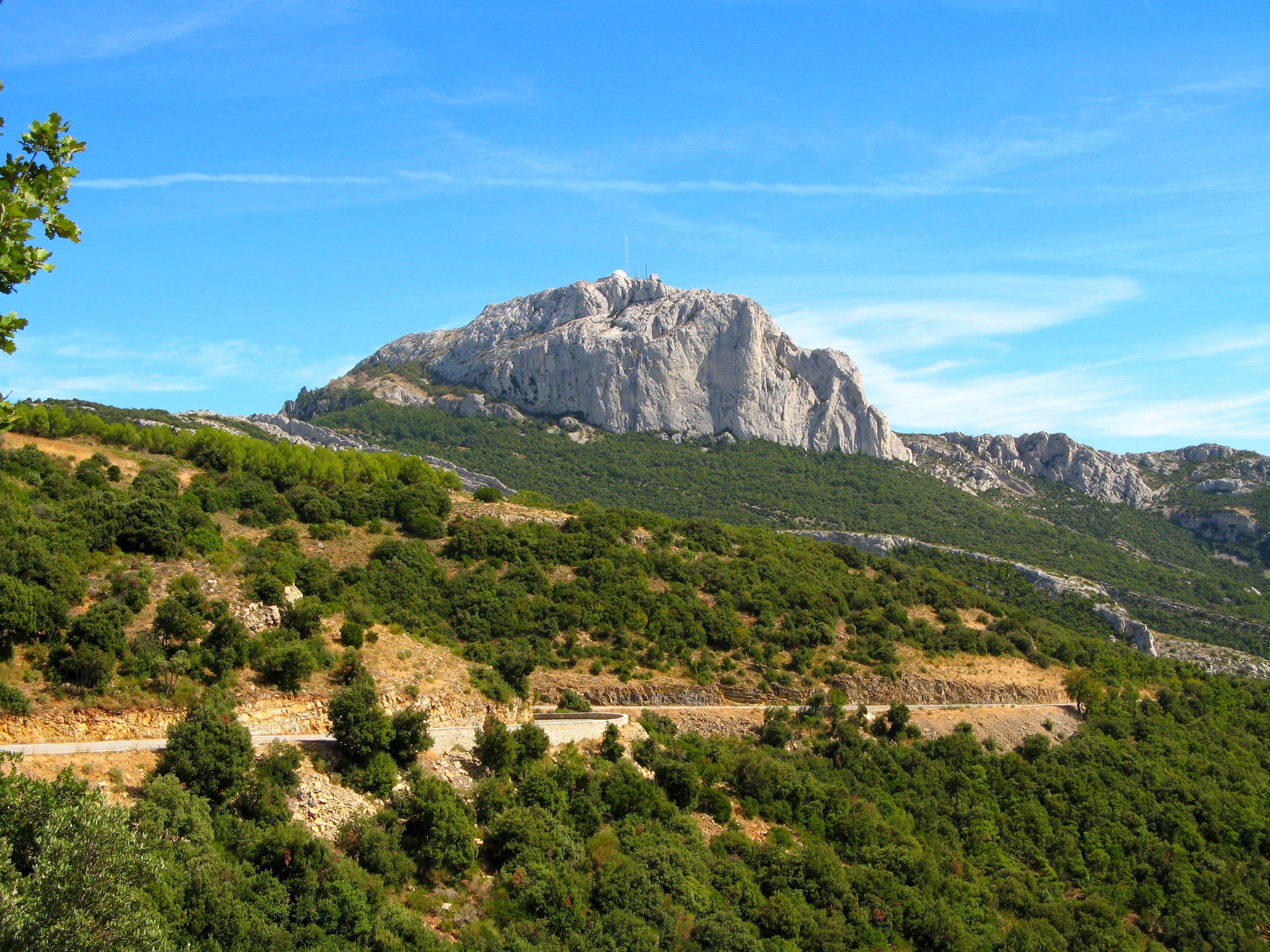 V - RALLYE TOURISTIQUE SAINTE VICTOIRE / SAINTE BAUME